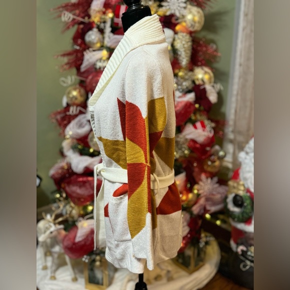 EUC- Jen’s Pirate Booty Freedom Star Cardigan with Belt - Picture 6 of 10